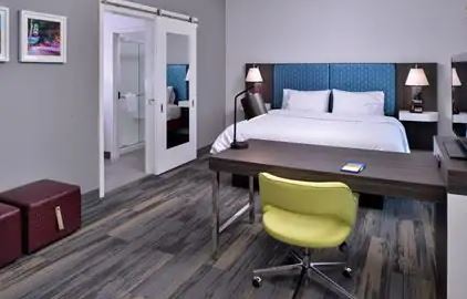 Hampton & Atlanta/marietta Hotel